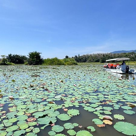 Branda Kampung Sumpitan Lenggong Tiada Sungai Hotel Kampong Ulu Jepai Eksteriør billede