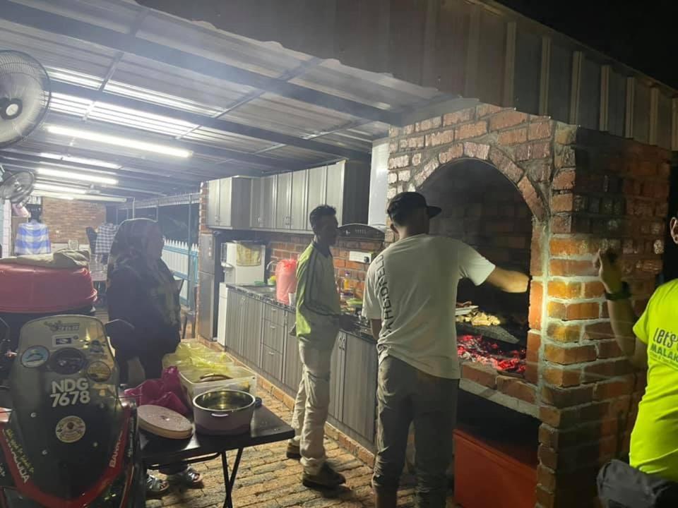 Branda Kampung Sumpitan Lenggong Tiada Sungai Hotel Kampong Ulu Jepai Eksteriør billede